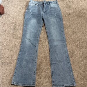 Light Wash Women's Flared Jeans - Casual Everyday Style